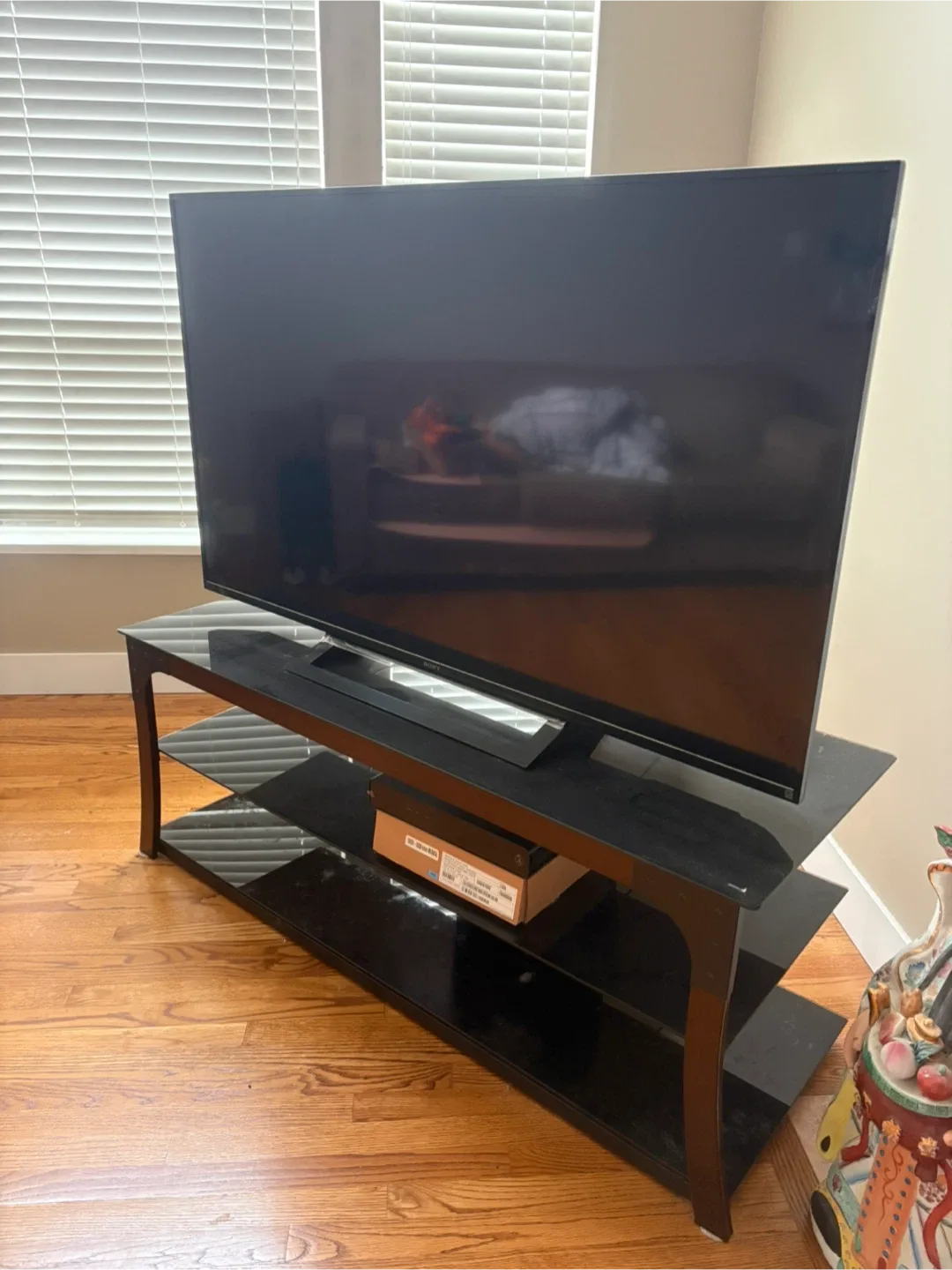Sony TV + Stand