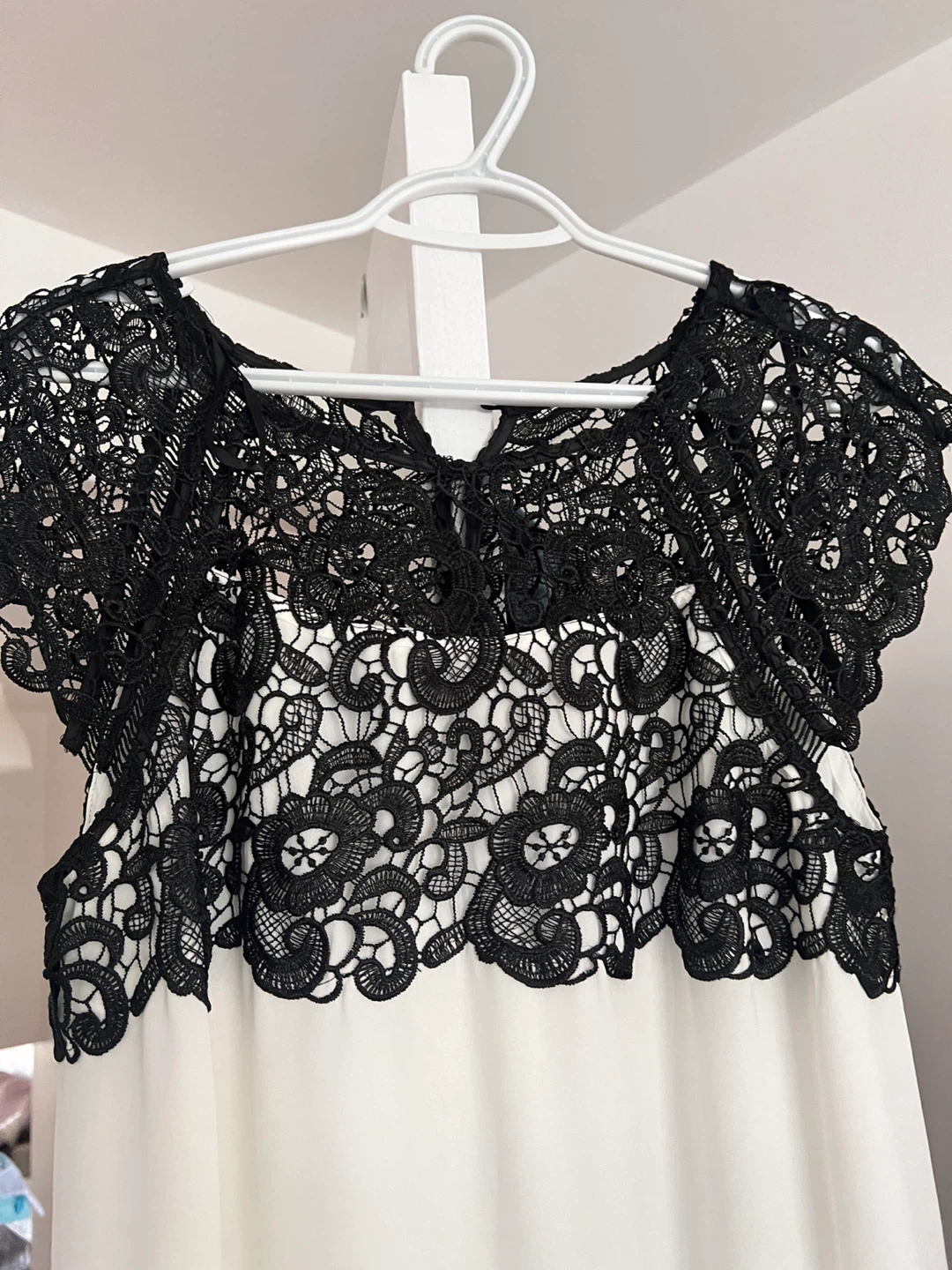 Black & White Lace Dress - photo 2