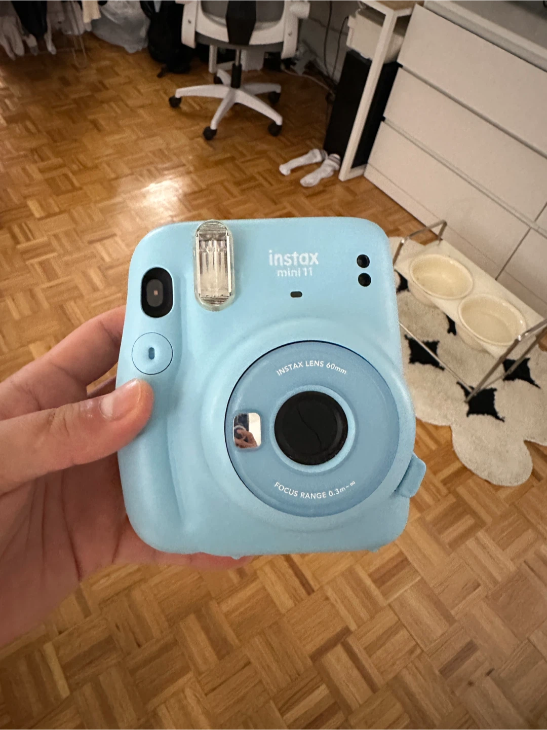 Fujifilm Instax Mini 11 Instant Camera - Light Blue