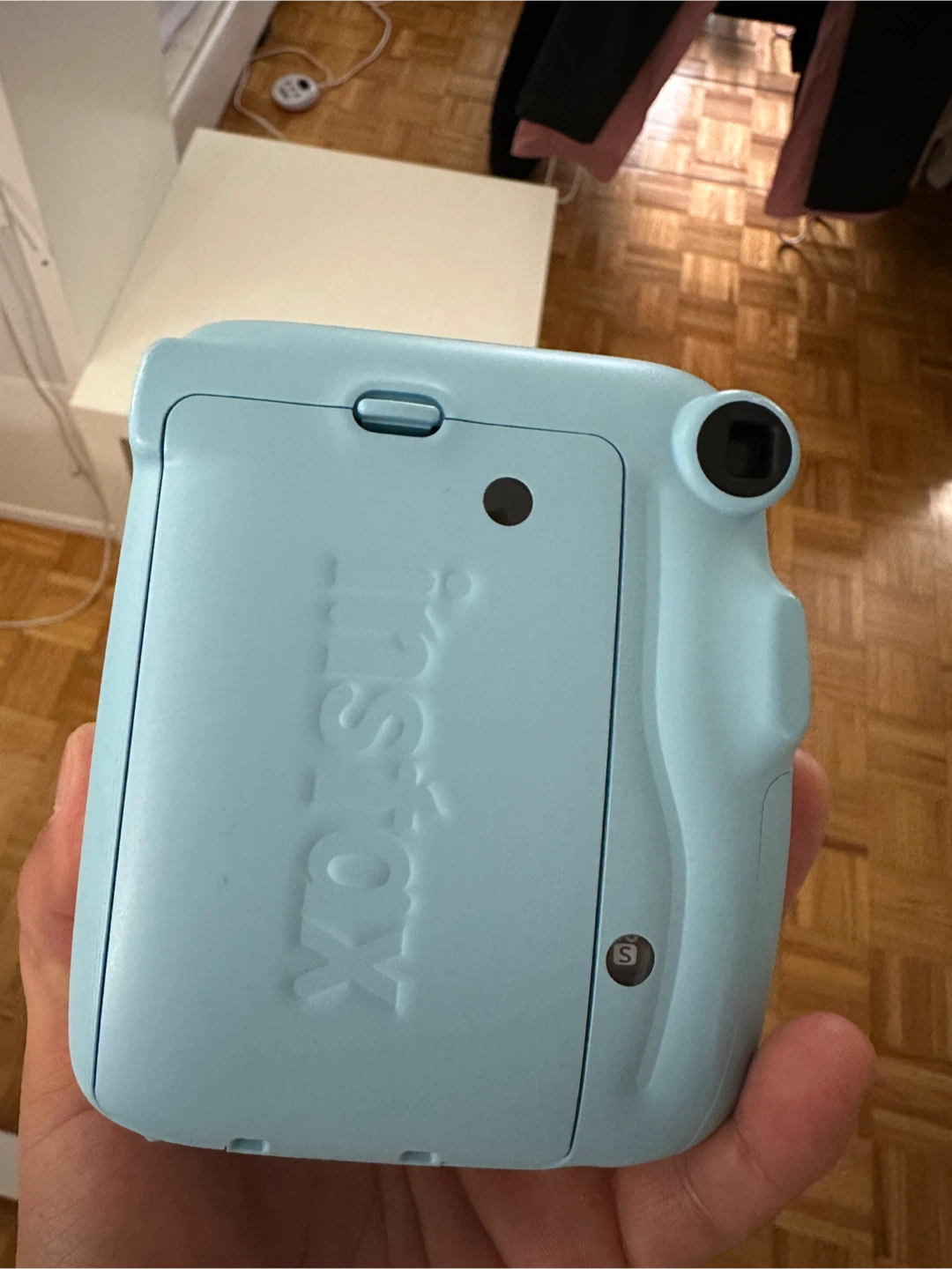 Fujifilm Instax Mini 11 Instant Camera - Light Blue - photo 3