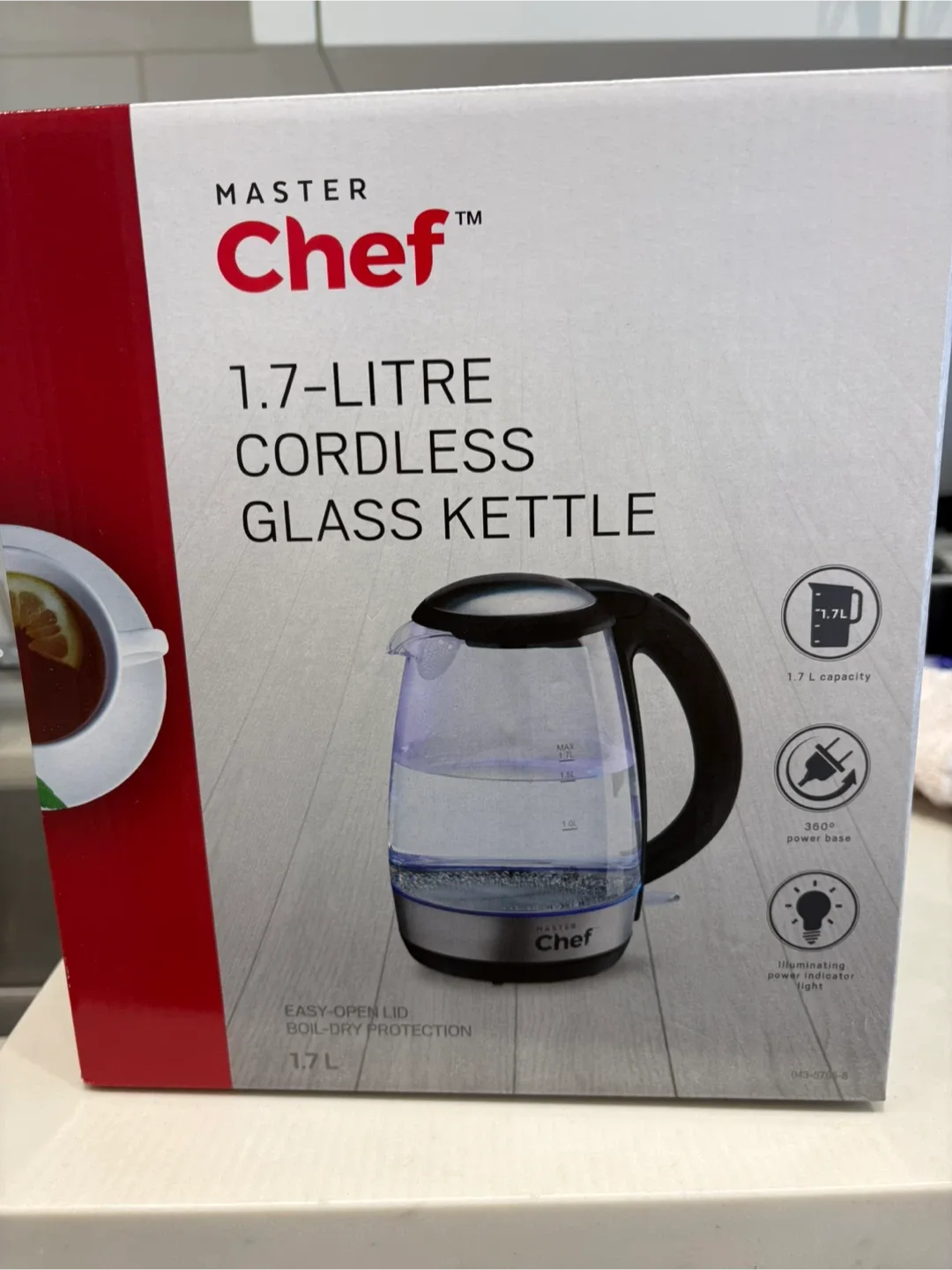 Master Chef 1.7-Litre Cordless Glass Kettle thumbnail
