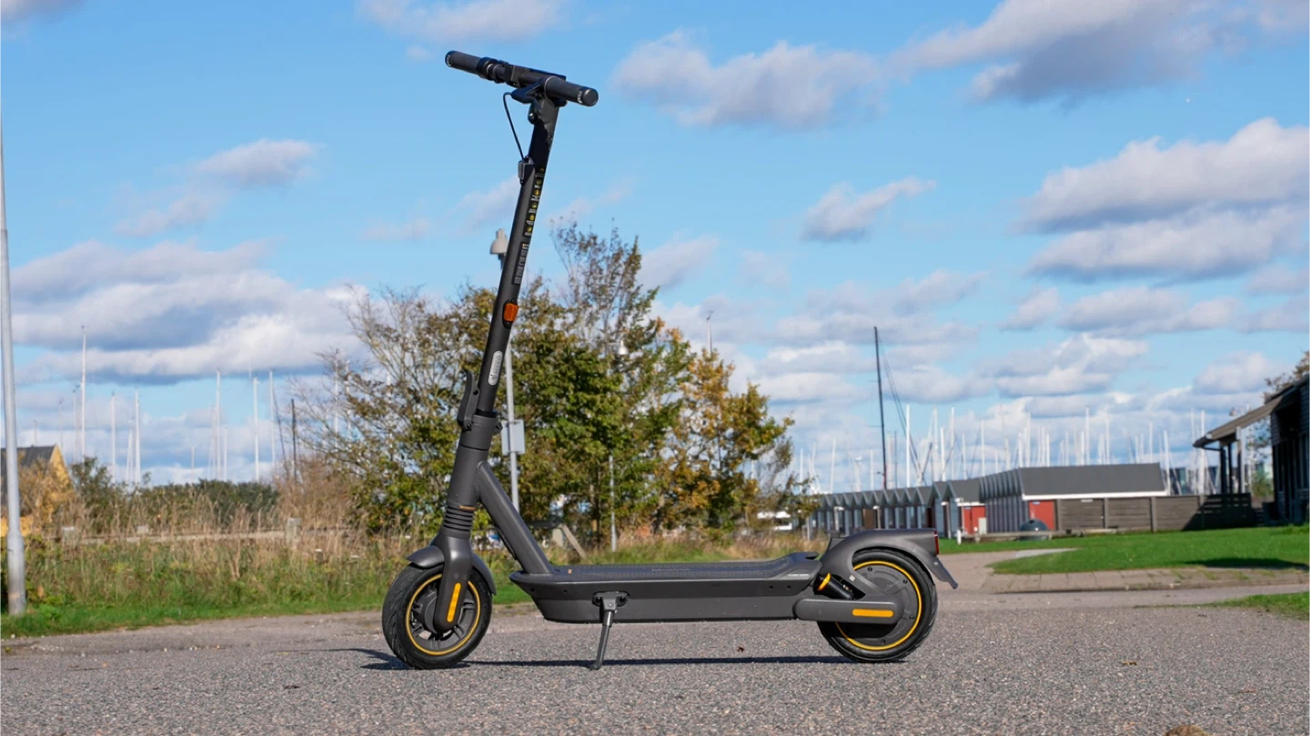 Segway Ninebot Max G2 Electric Scooter - Great Condition!
