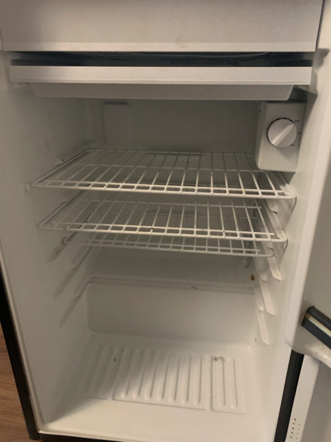 Sanyo Mini Fridge