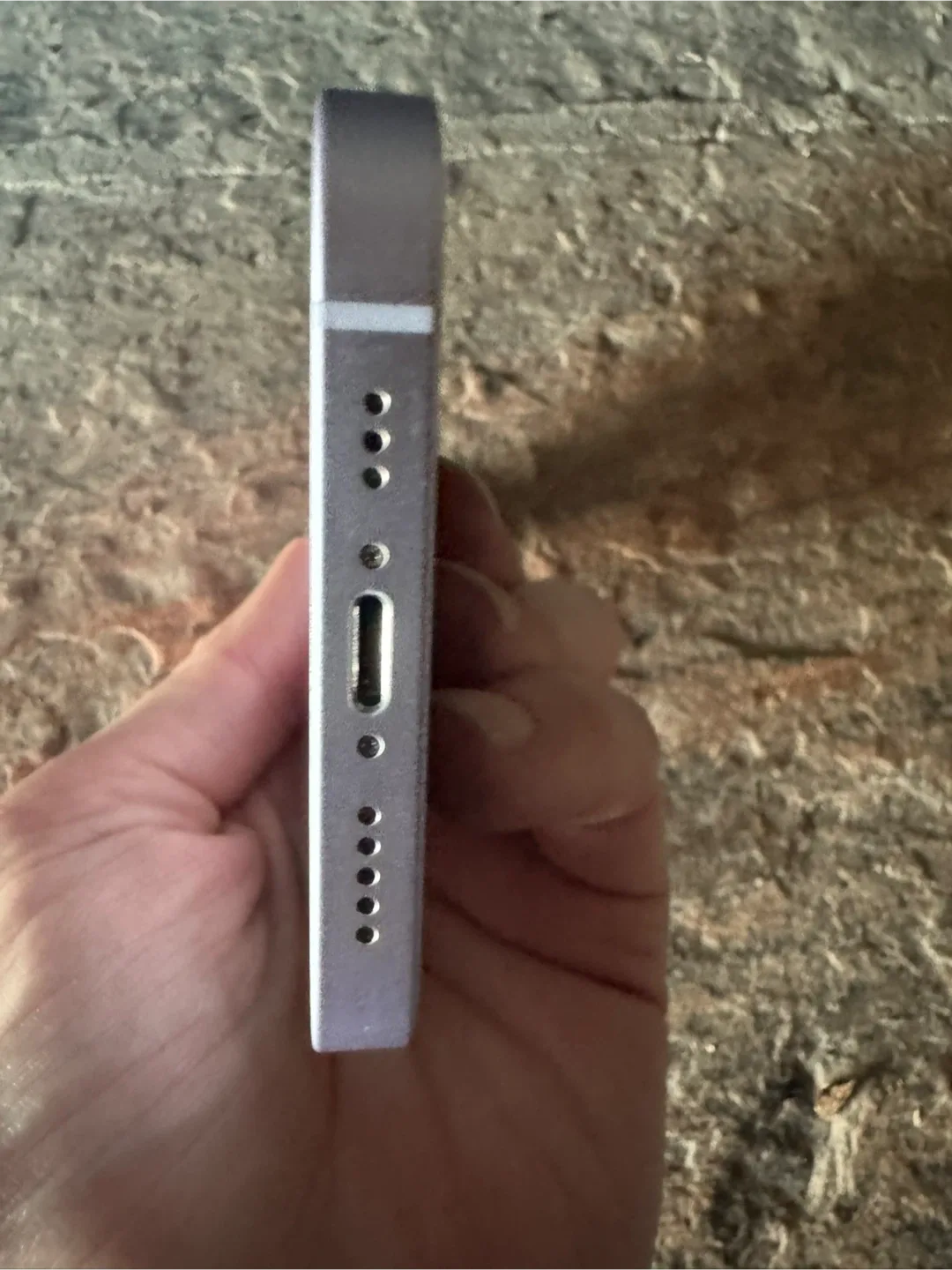 iPhone 14 - 128gb used image indicator(6)