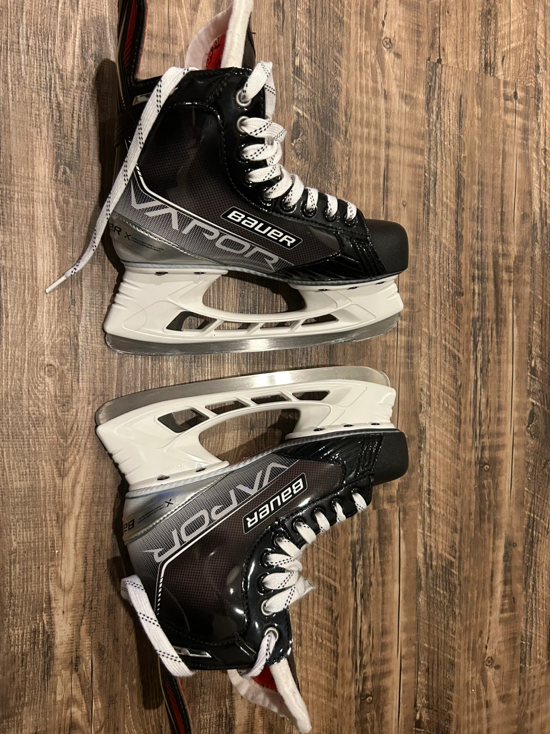 Bauer Vapor X3.7 Ice Hockey Skates size 4D