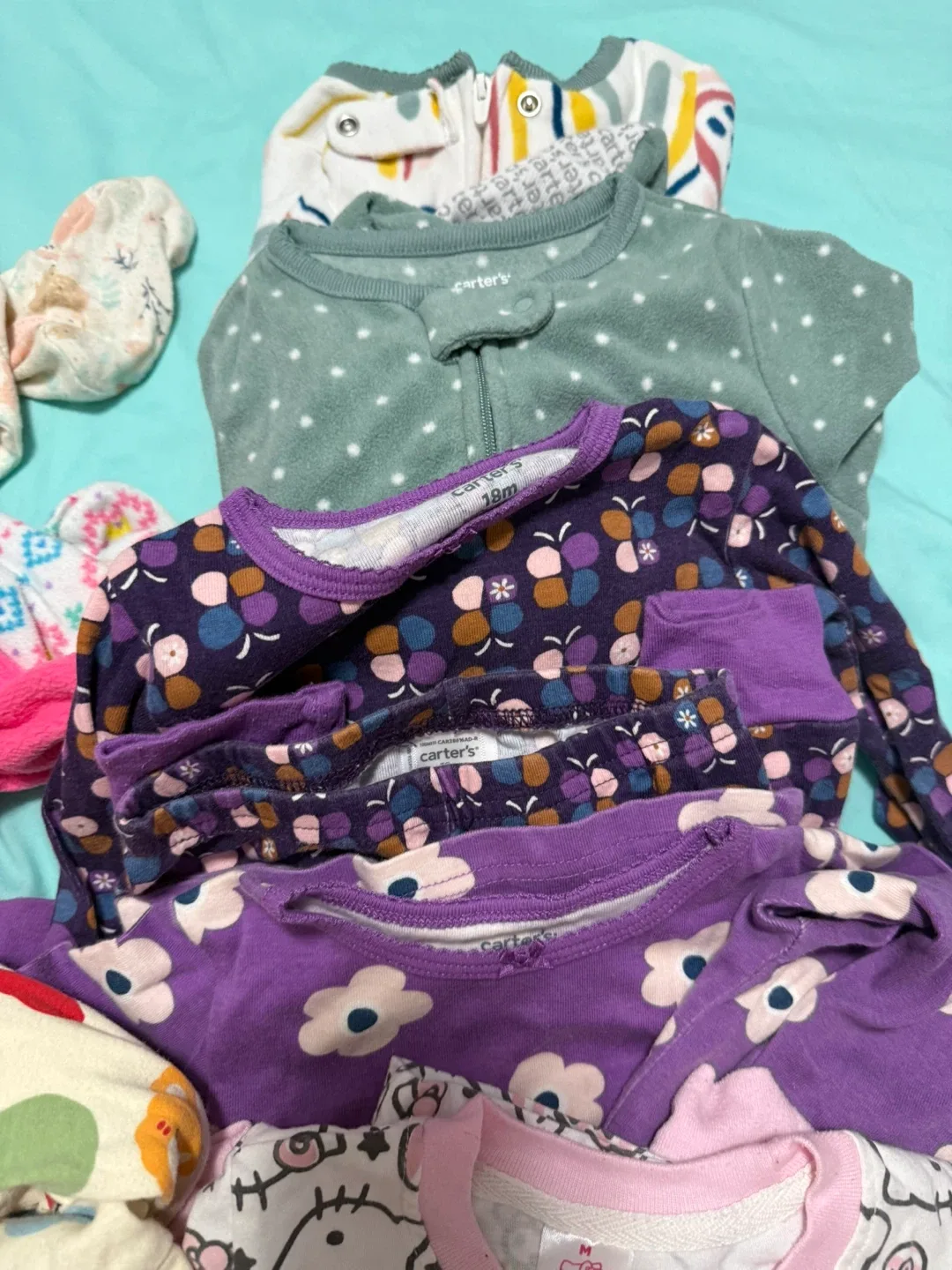 22 pieces mixed Baby Clothes Bundle - Carter's & More image indicator(4)