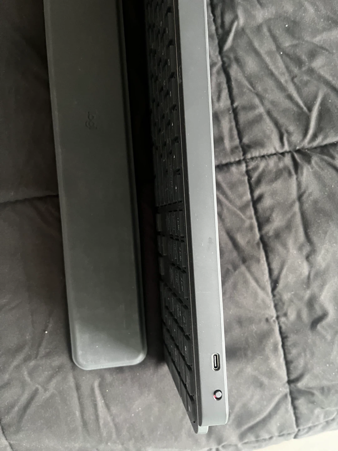 Logitech MX Keys for Business Keyboard with Palm Rest - photo 2