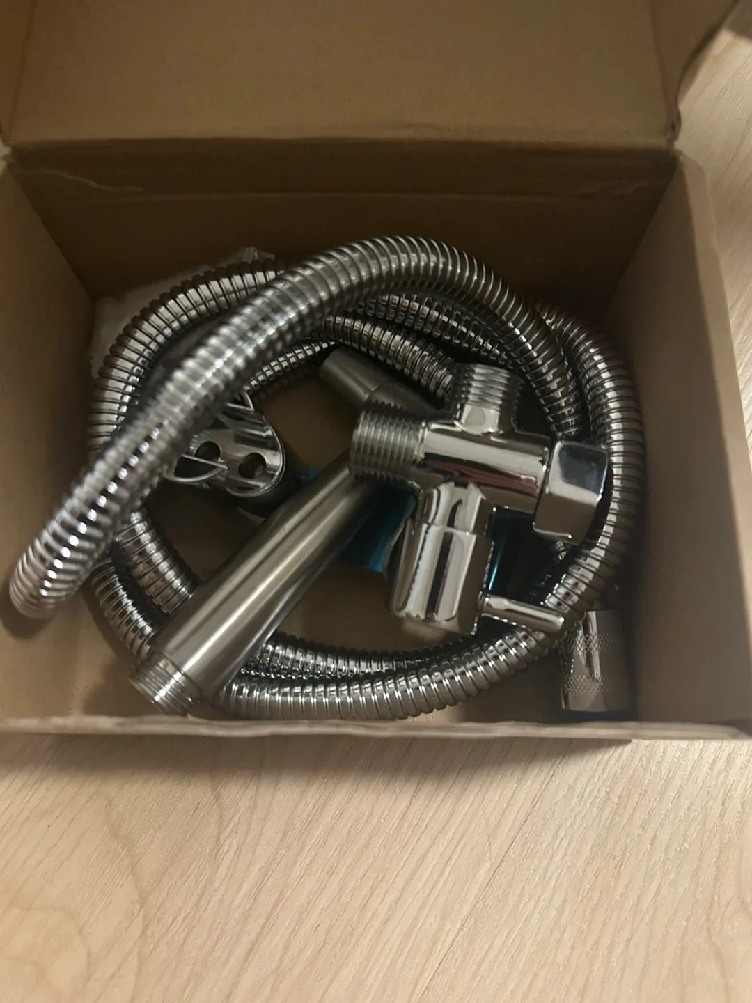 Bidet Sprayer Set - New in Box image indicator(2)