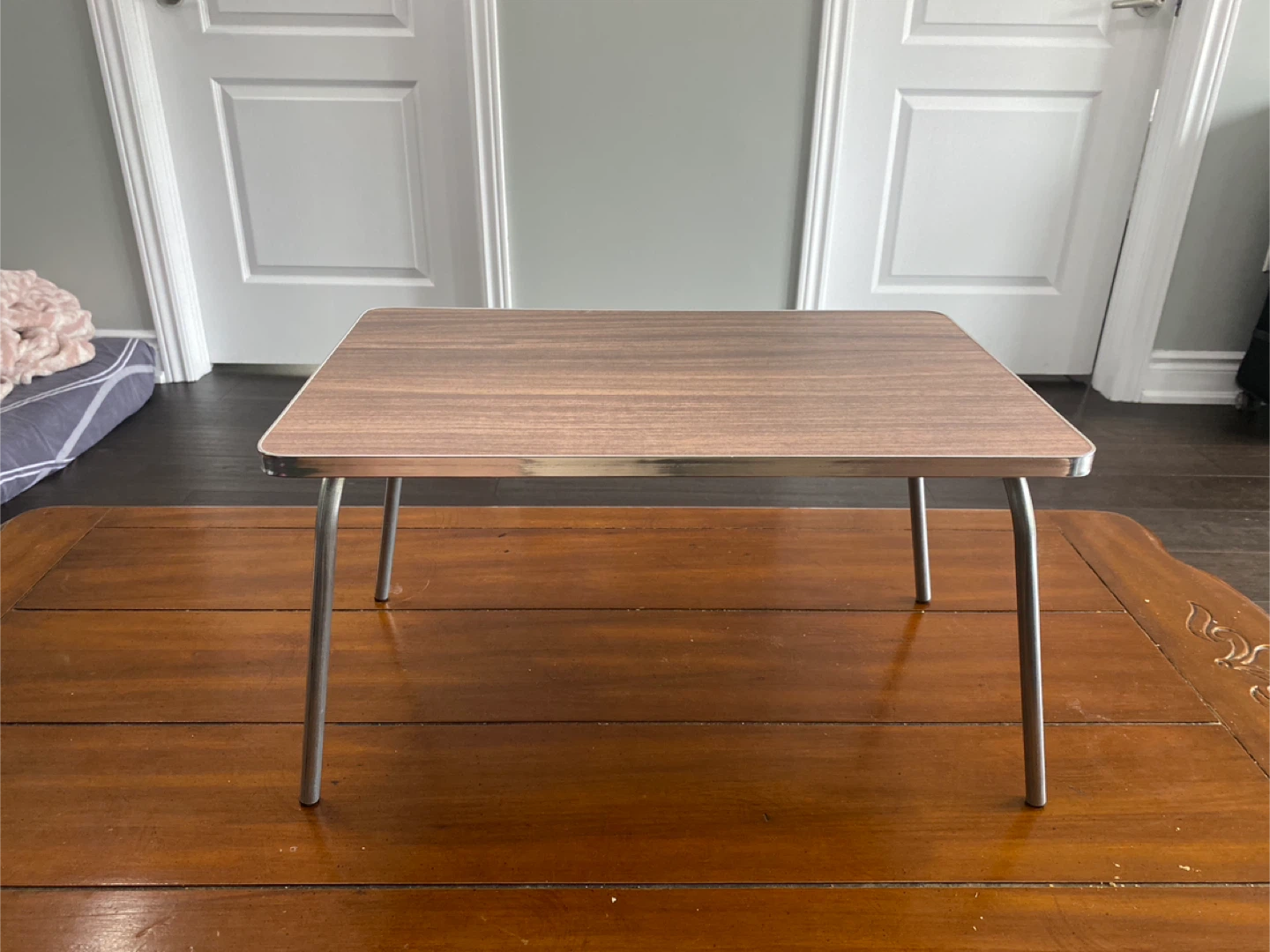 Small Folding Table - Wood Pattern - photo 3