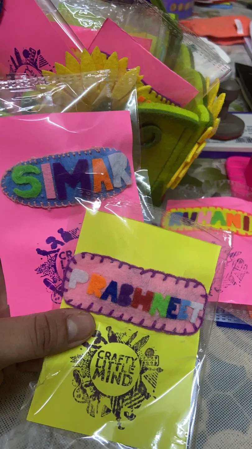 Crafty Little Mind Felt Name hairclips image indicator(2)