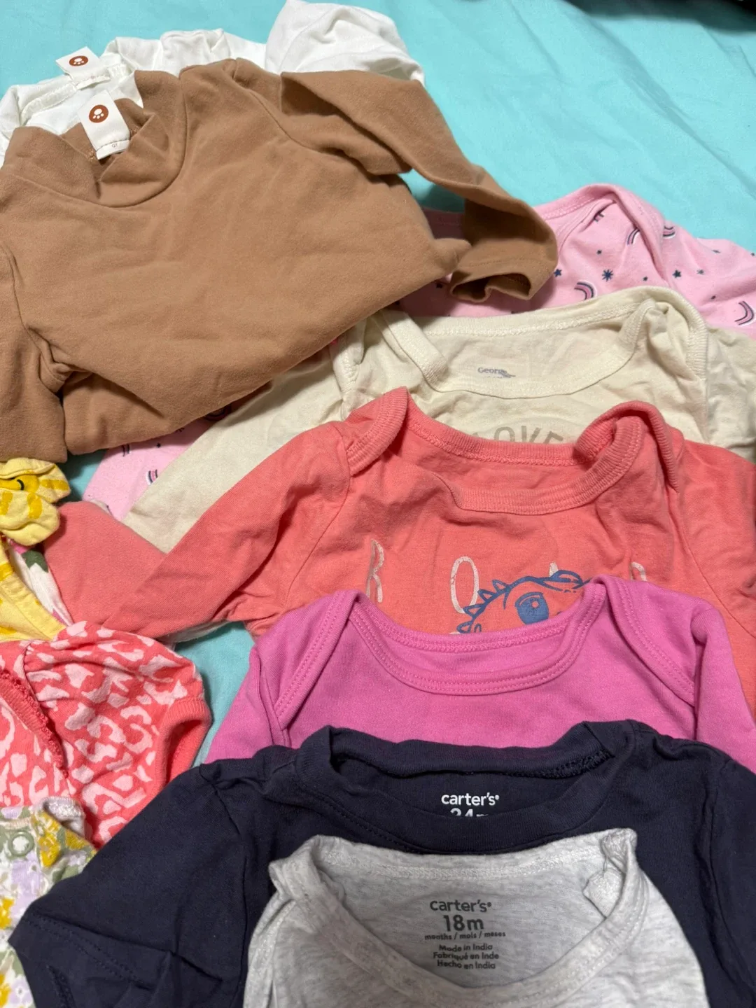 32 Pieces Mixed Baby Clothes Bundle - Carters, George, 6m-18m image indicator(5)