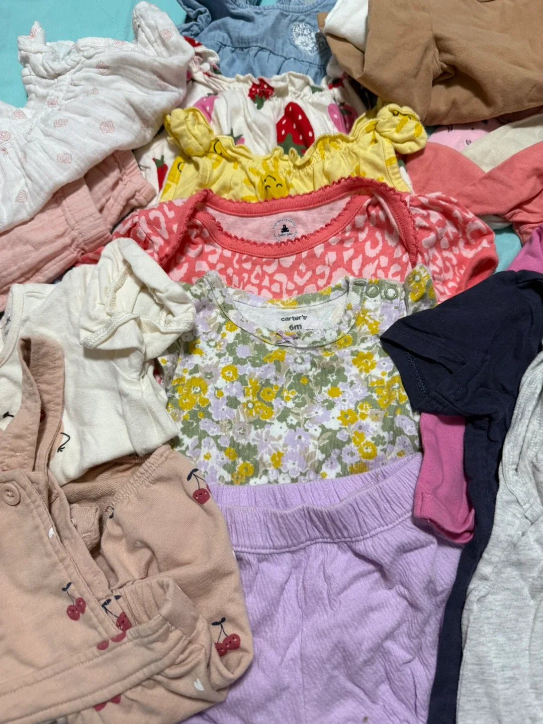 32 Pieces Mixed Baby Clothes Bundle - Carters, George, 6m-18m image indicator(4)