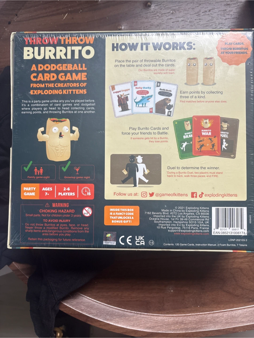 Throw Throw Burrito Dodgeball Card Game - photo 2