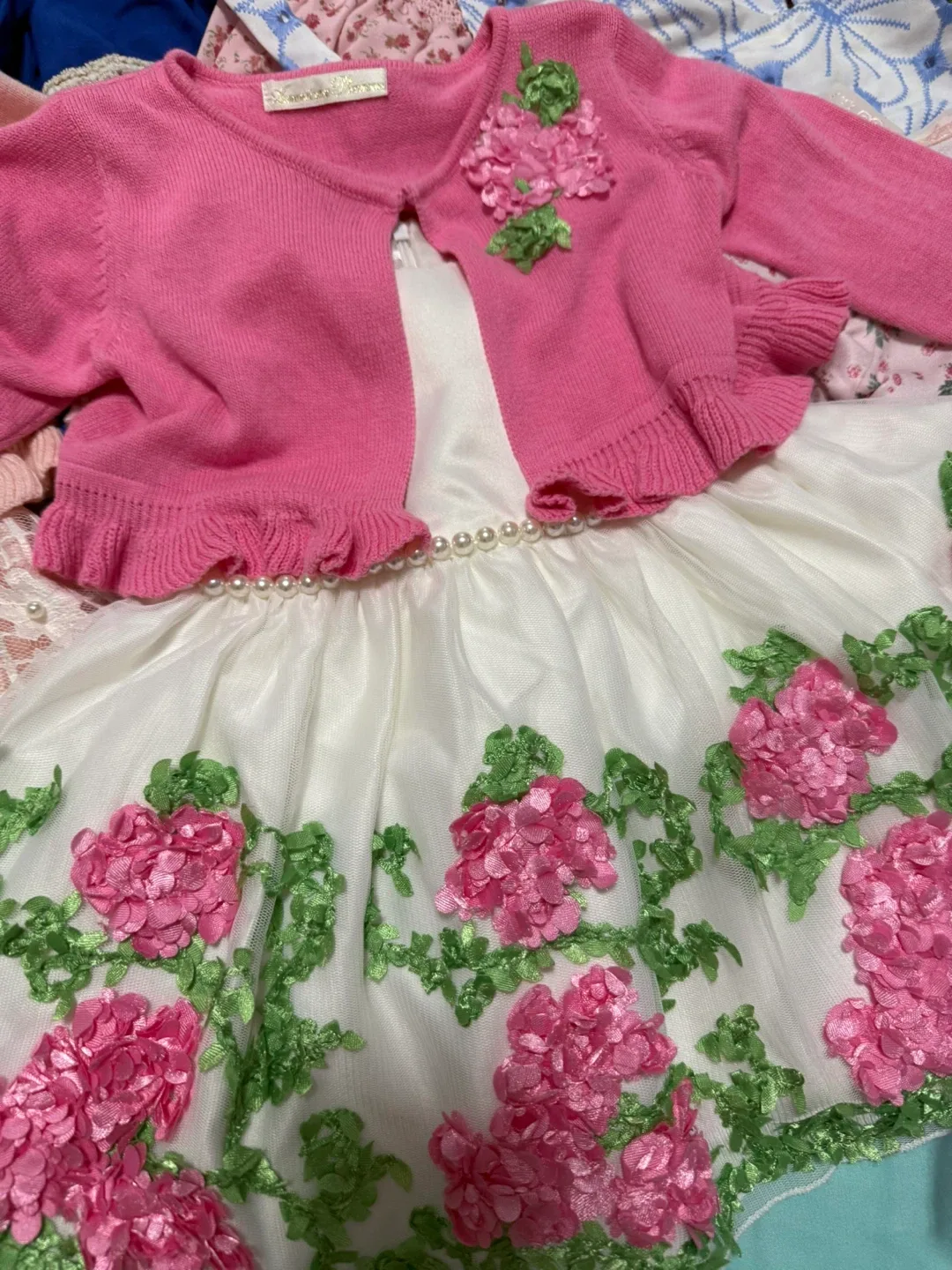 11 Pieces Mixed American Princess, Shein and young hearts bundle image indicator(4)