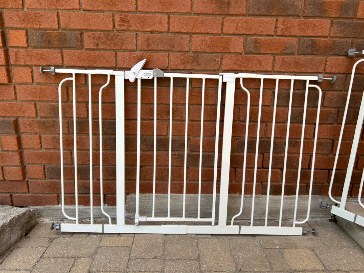 Regalo Extra Large Widespan Safety Gate - photo 2