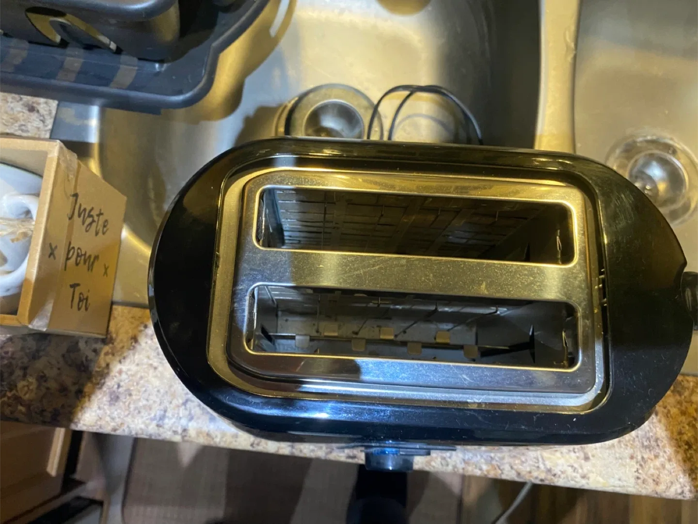 Black Toaster image indicator(2)