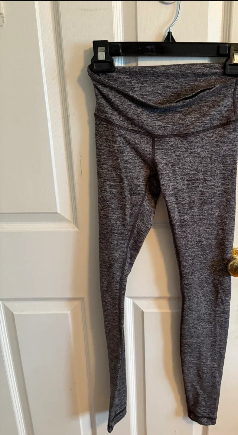 Lululemon Grey Leggings - Size 4 tight 28 thumbnail