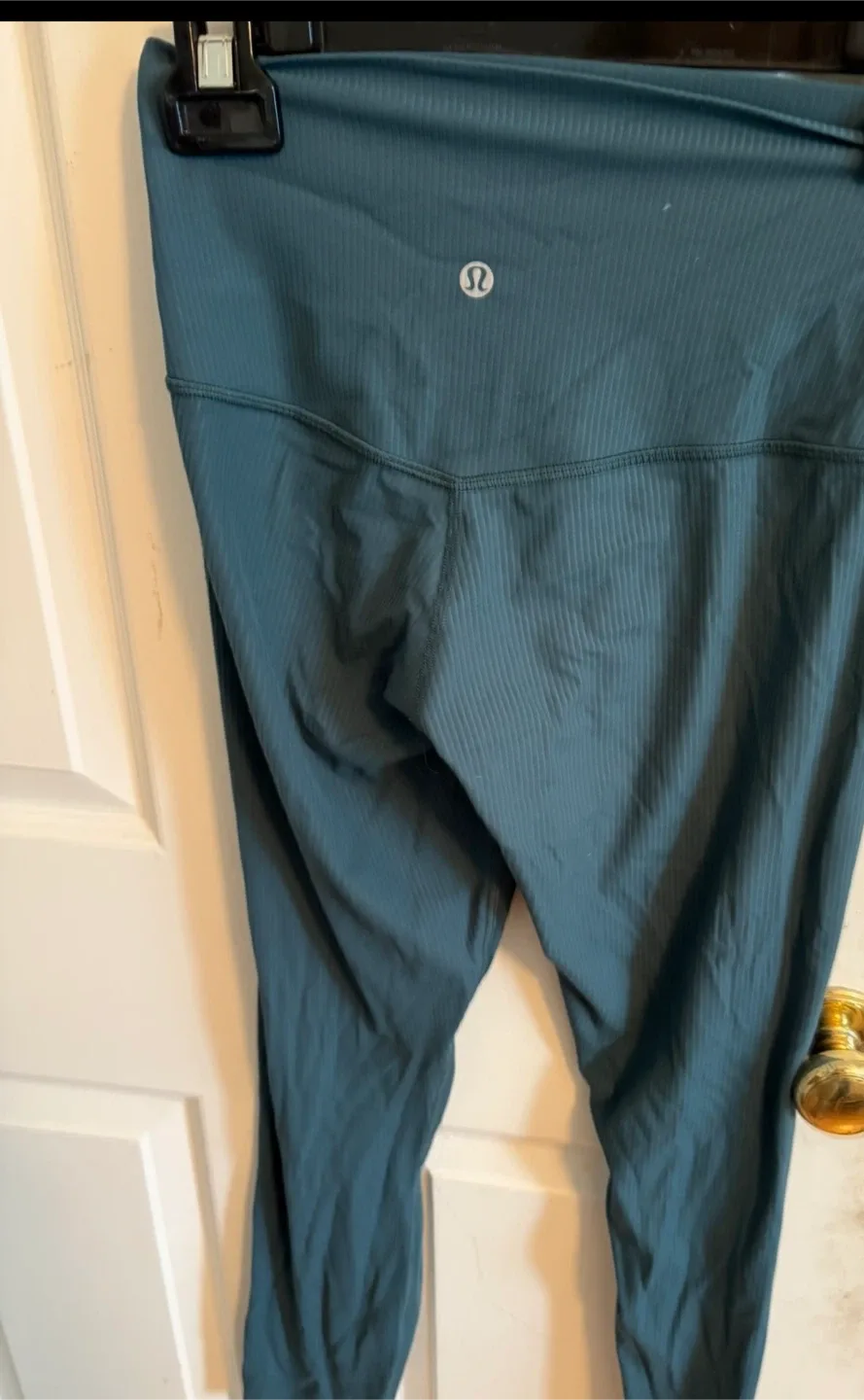 Lululemon Align High-Rise Ribbed Leggings size 6 tight 25 image indicator(2)