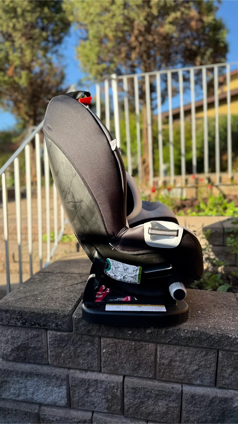 Evenflo Triumph LX Convertible Car Seat - photo 3