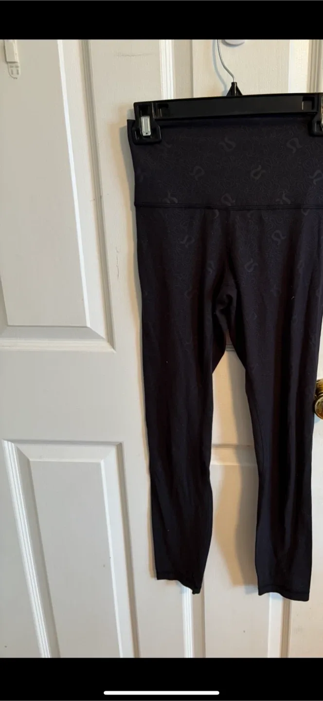 Lululemon Align Leggings Black logo size 4 tight 25 thumbnail