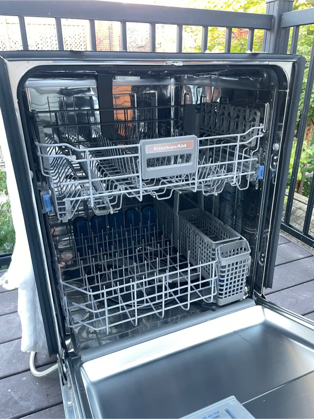 Lave-vaisselle KitchenAid Dishwasher image indicator(2)
