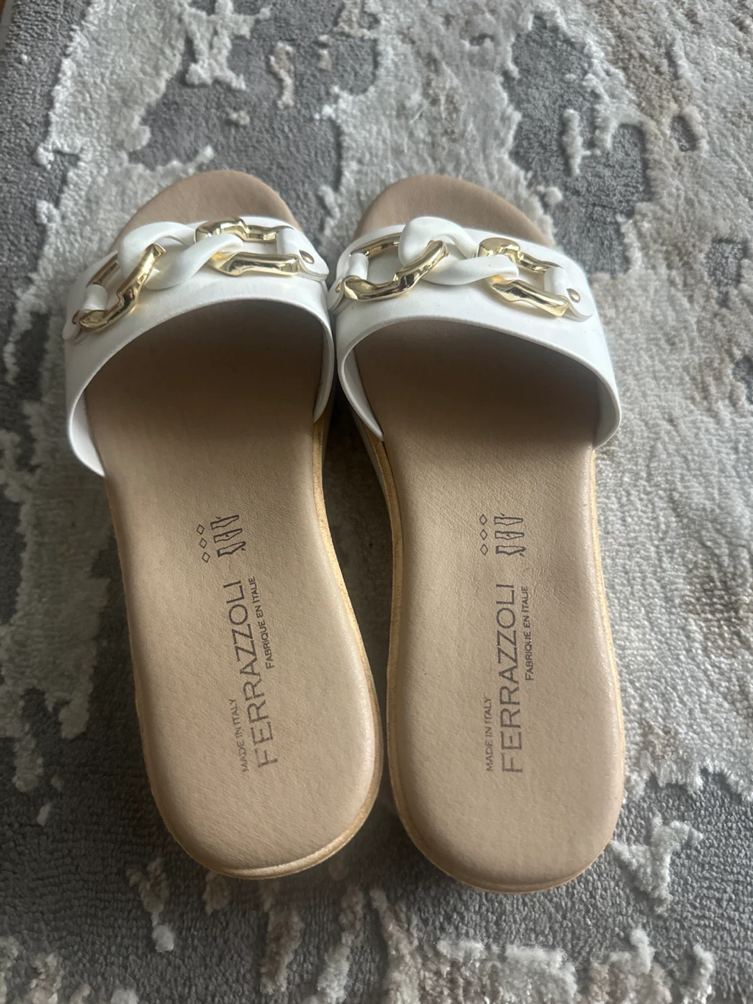 Ferrazzoli White & Gold Chain Sandals - photo 3