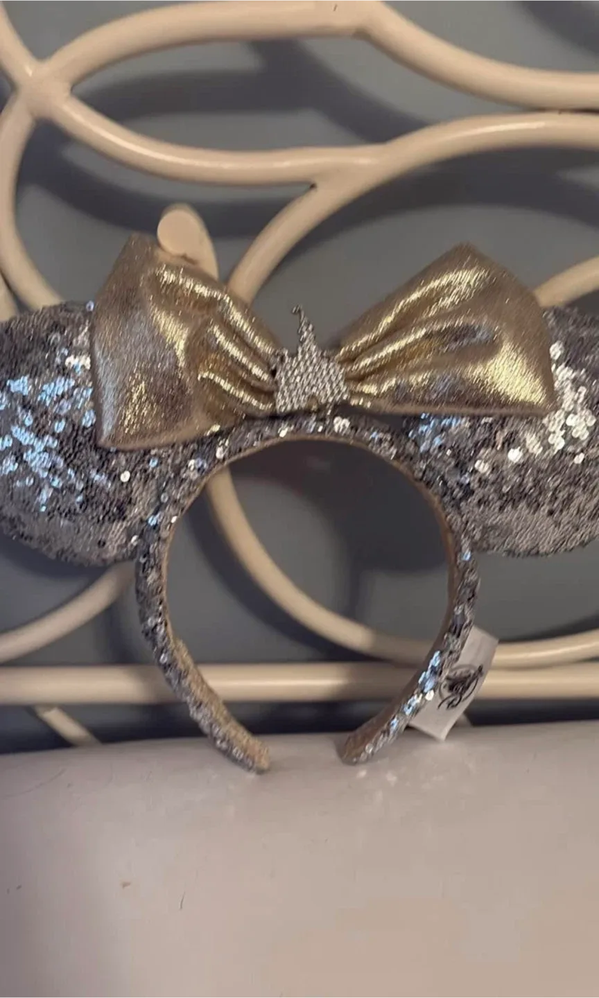 Disney Sequin Minnie Mouse Ears Headband thumbnail