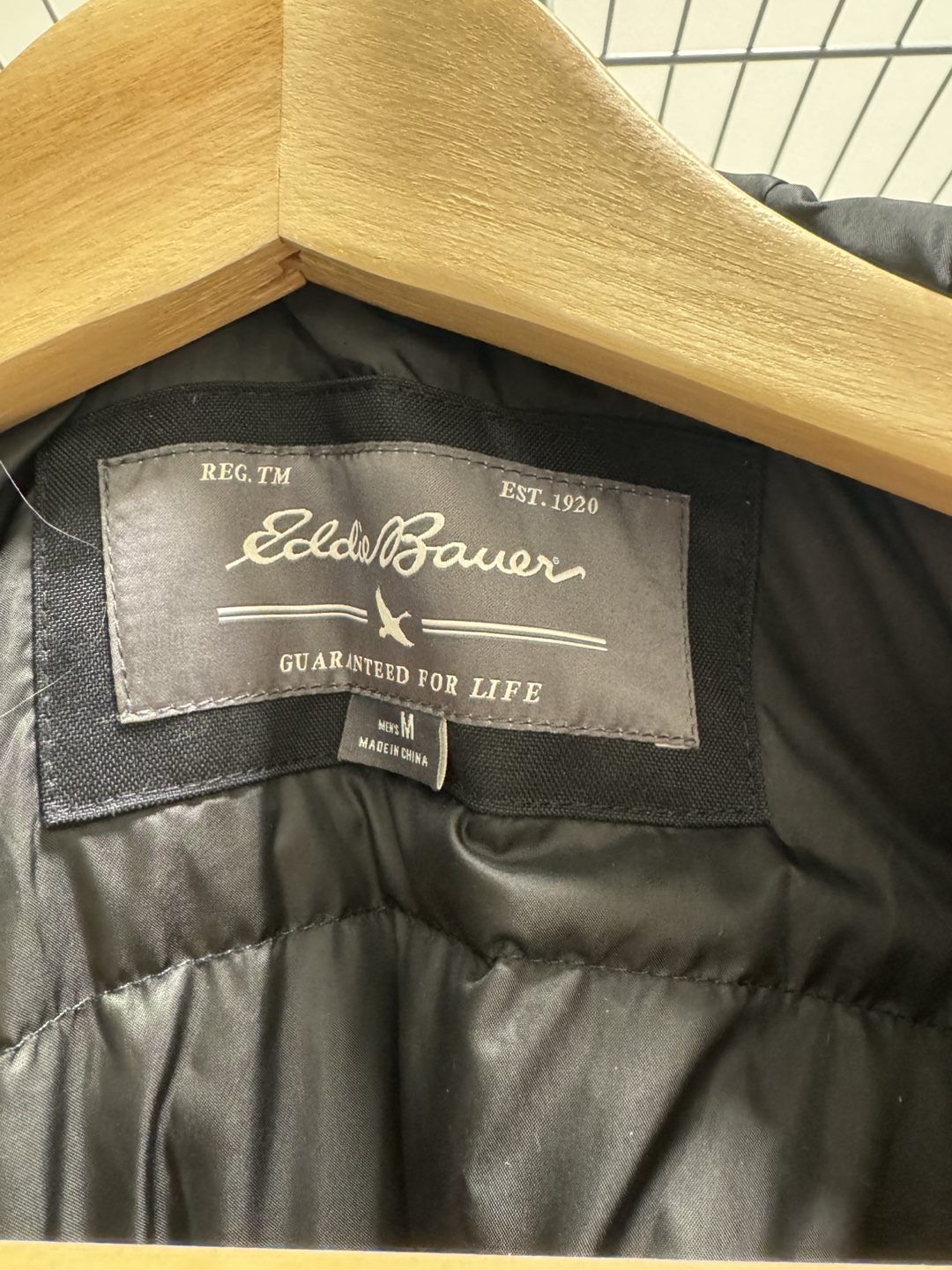 Eddie Bauer men’s winter jacket - photo 2