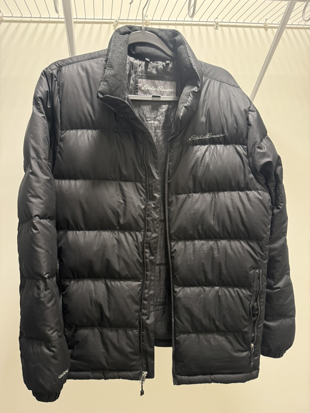 Eddie Bauer men’s puffer jacket