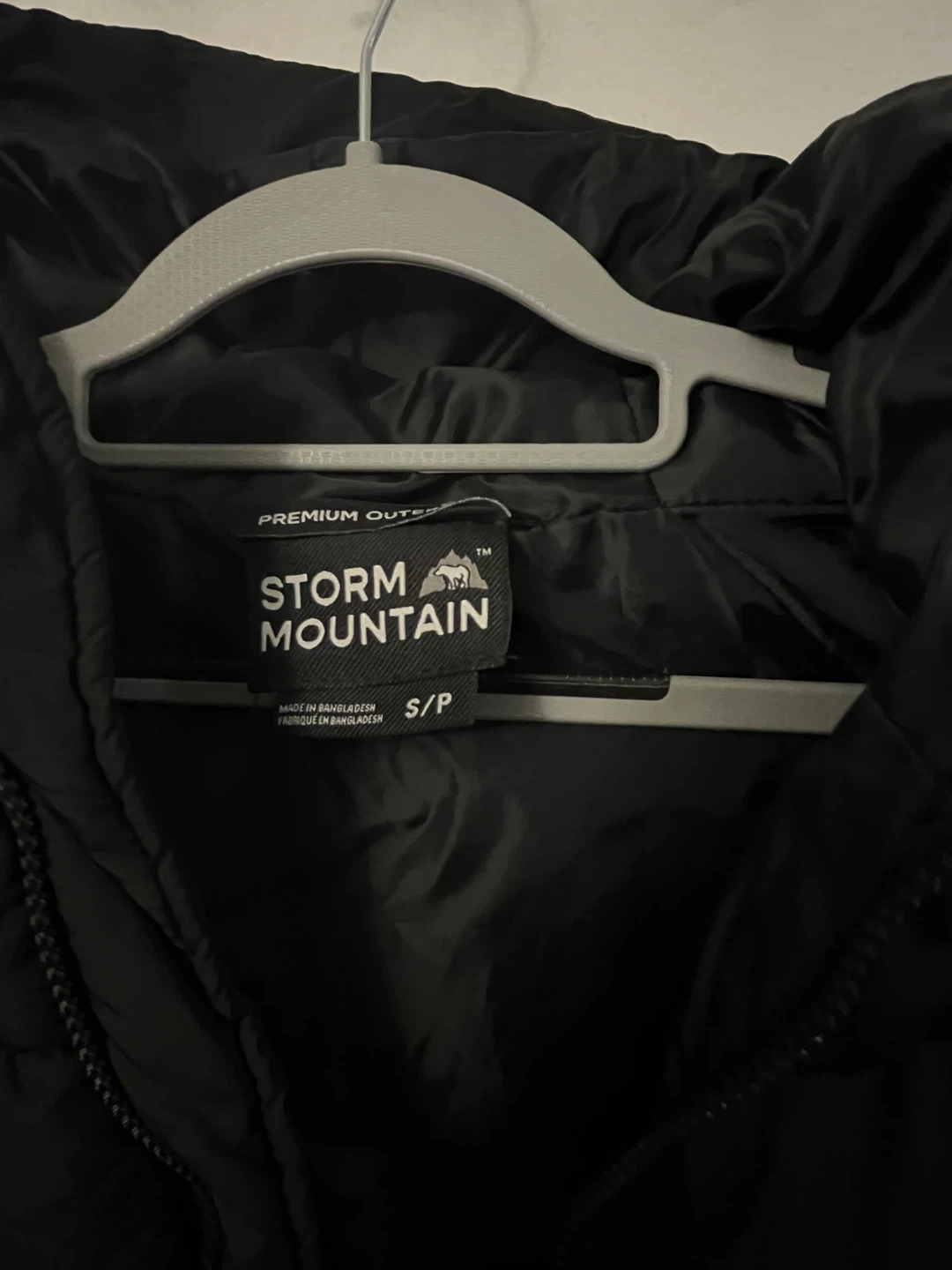 Storm Mountain Black Hooded Bomber Puffer Jacket (S/P) - photo 3