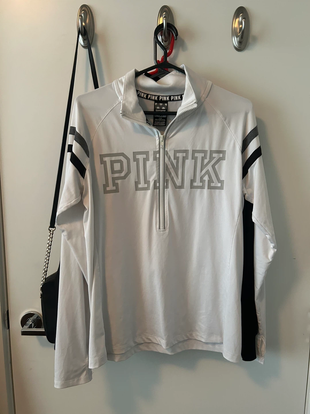 Victoria's Secret PINK Ultimate Half-Zip - Large
