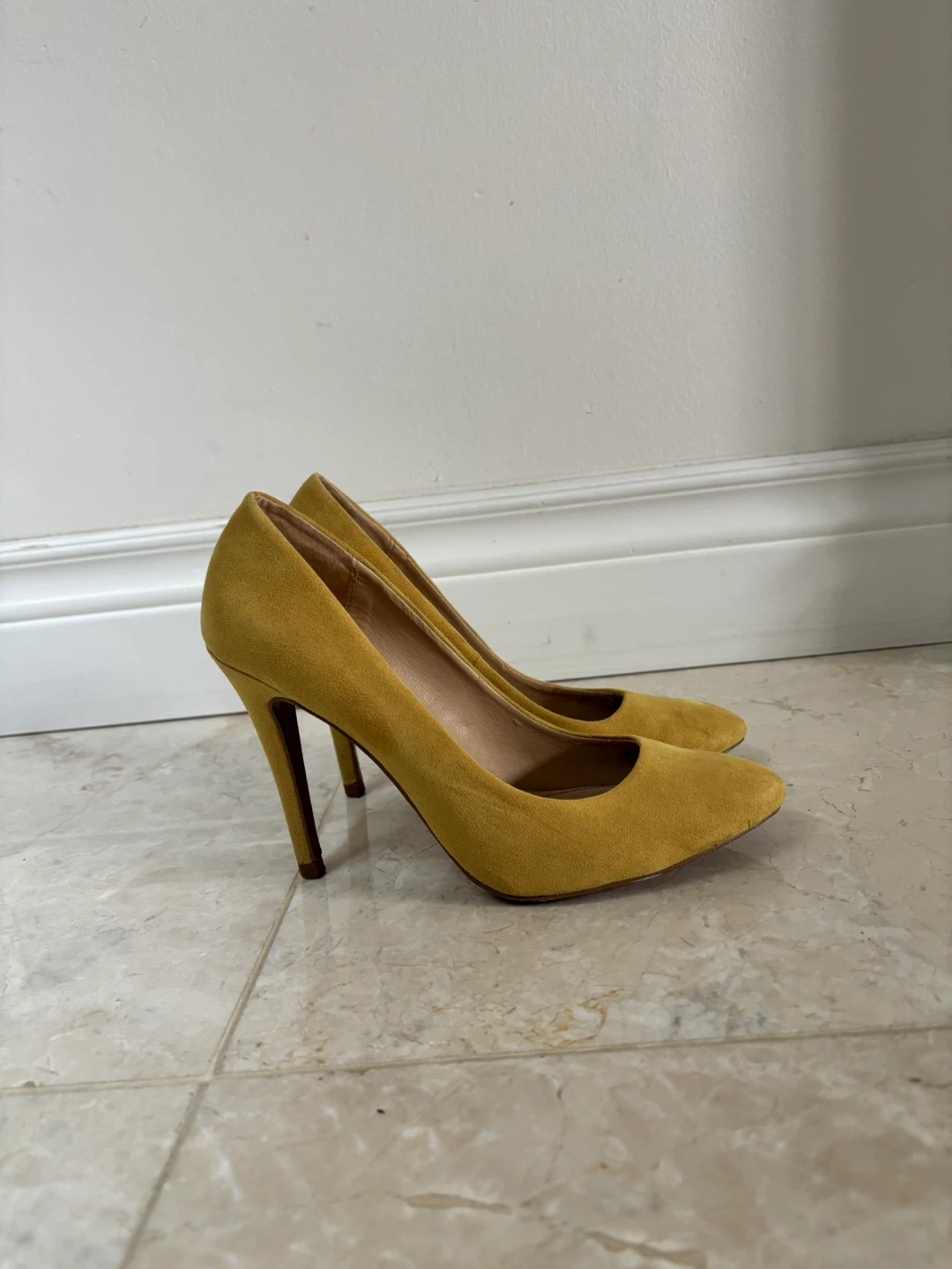 Zara Yellow Stiletto Heels - photo 2