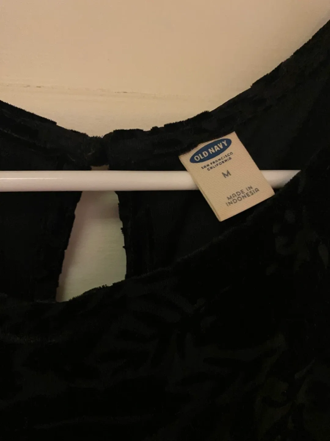 Black Floral Velvet Dress - Size M image indicator(4)