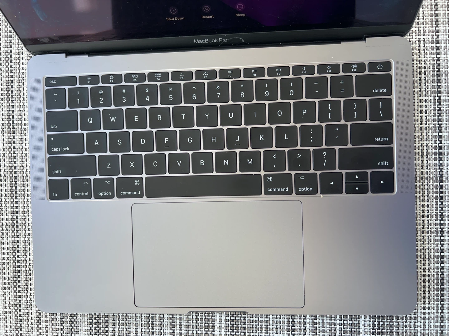MacBook Pro - photo 3