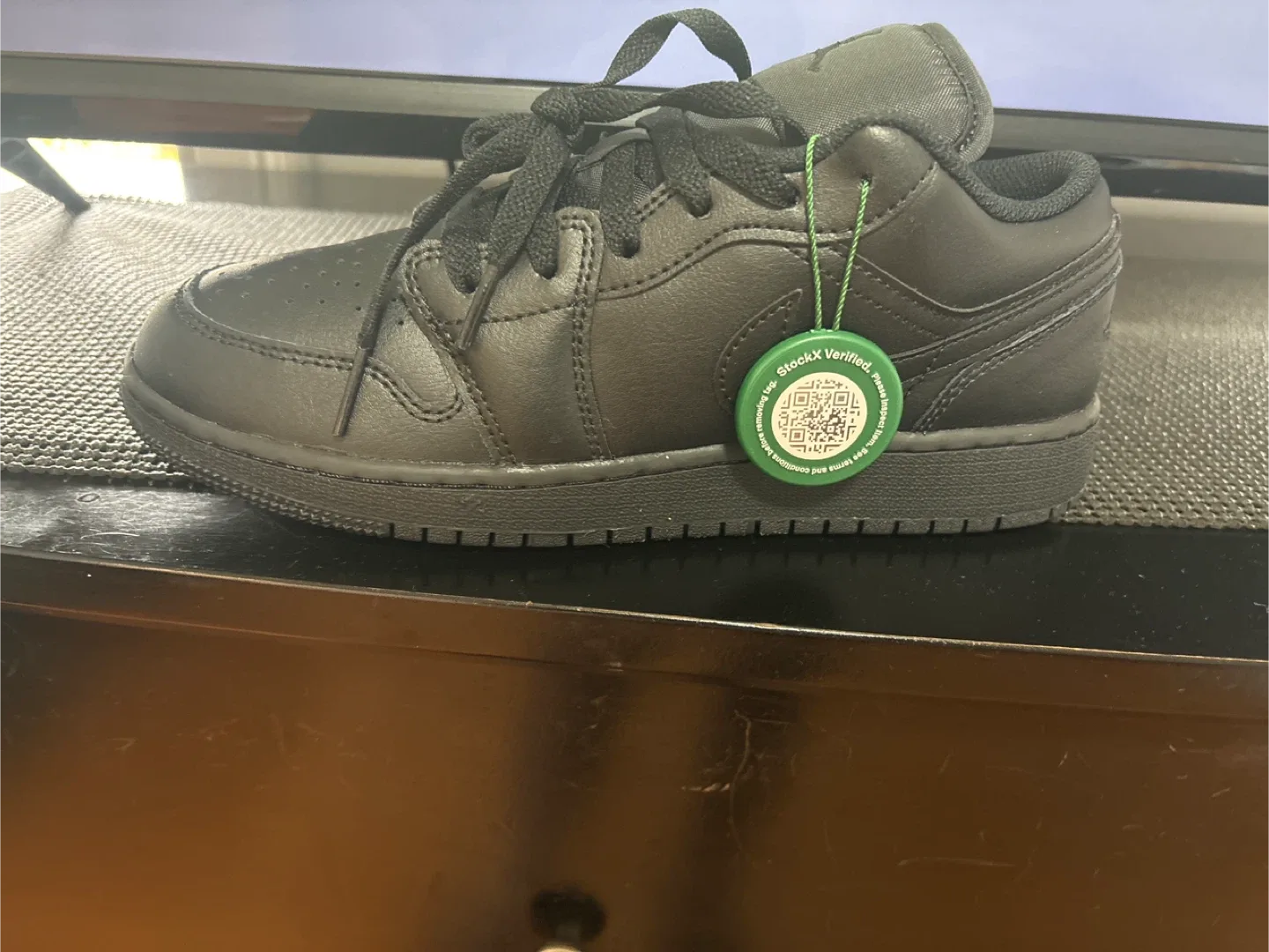 Jordan 1 low tops image indicator(3)