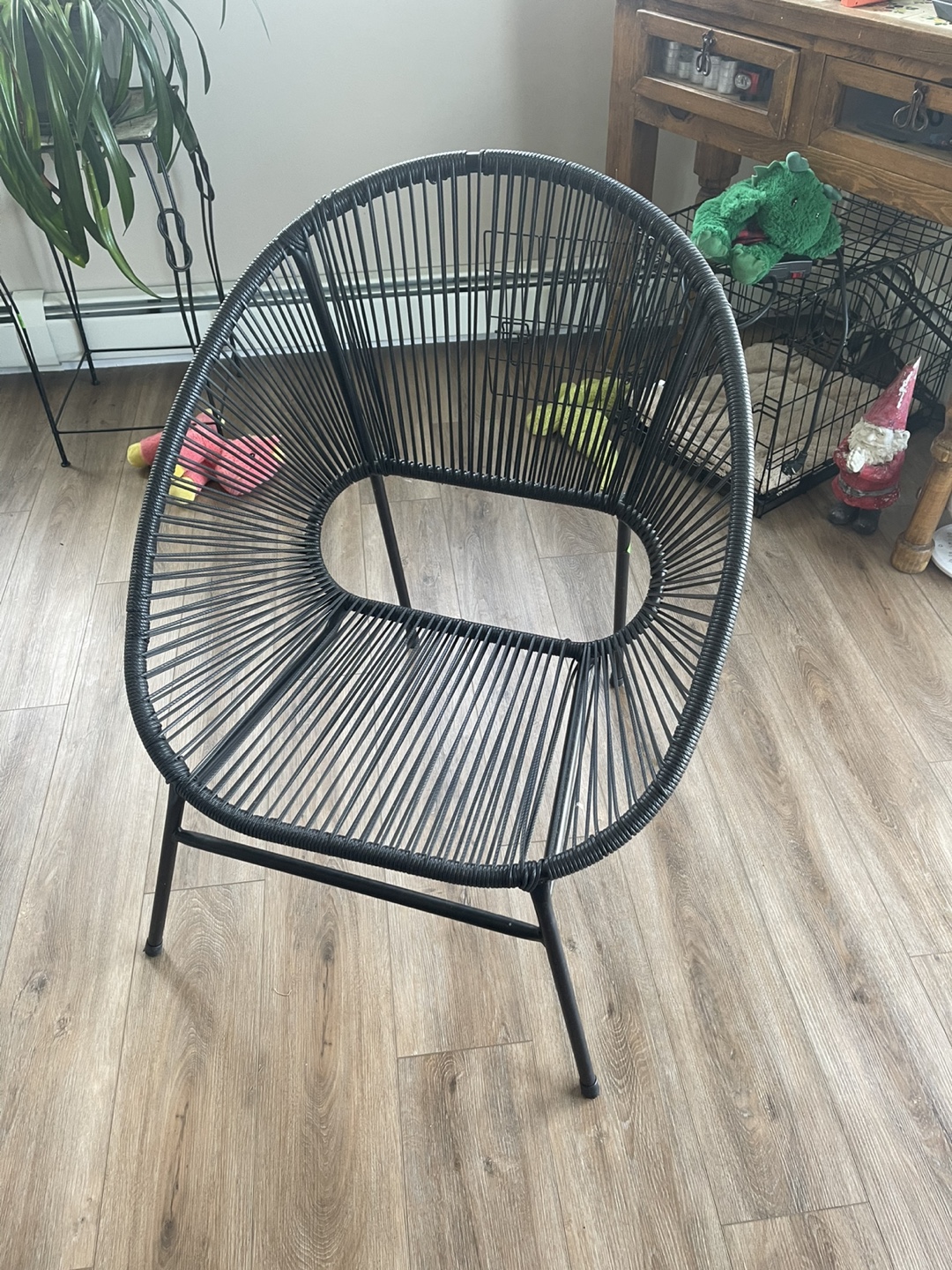 Black Acapulco Chair - Great Condition!
