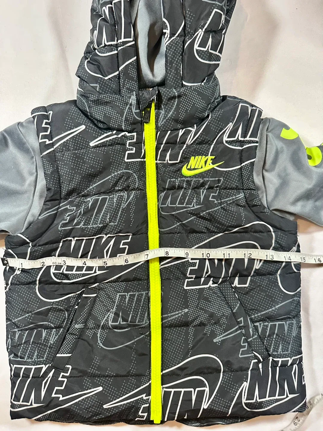 Nike Puffer Jacket 3T image indicator(8)