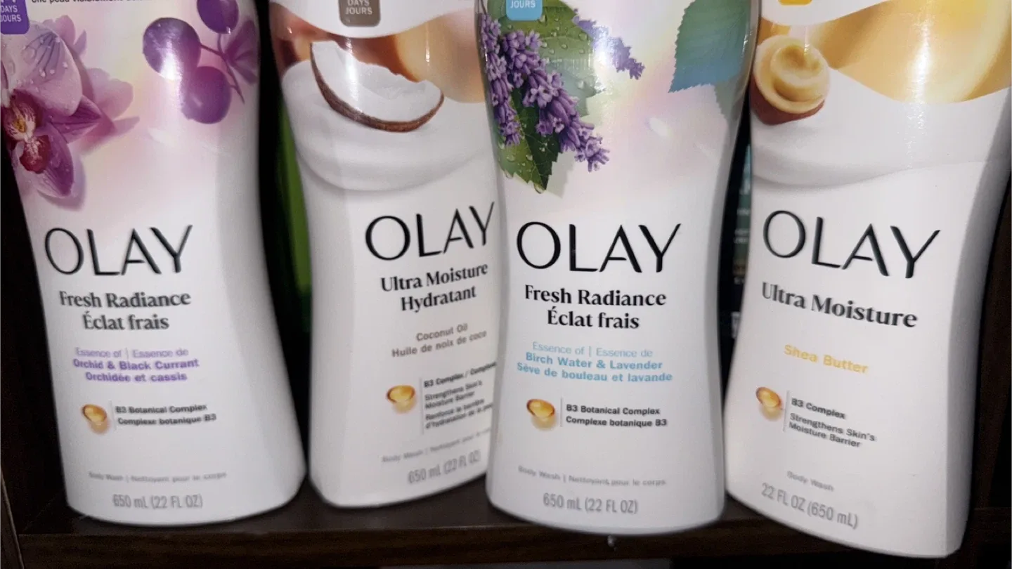 Olay Body Wash 22 fl oz thumbnail