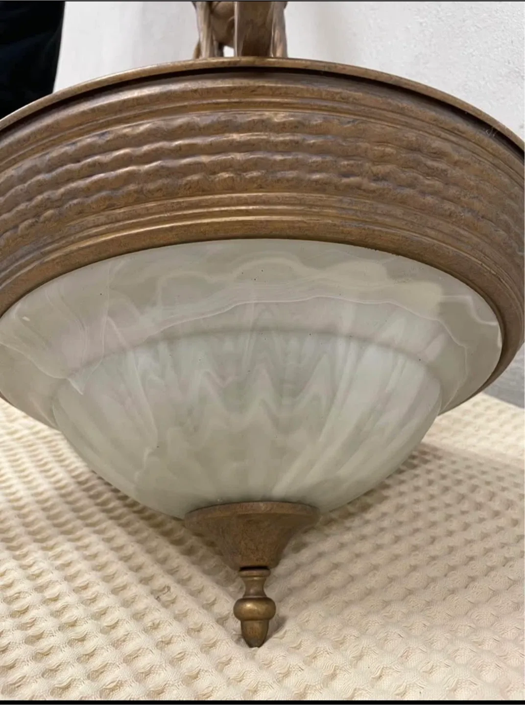 Chandelier vintage image indicator(2)