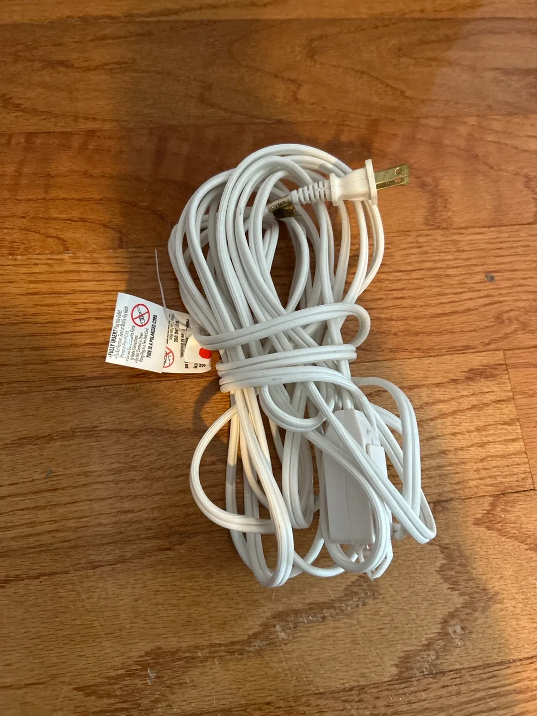 White Polarized Cord