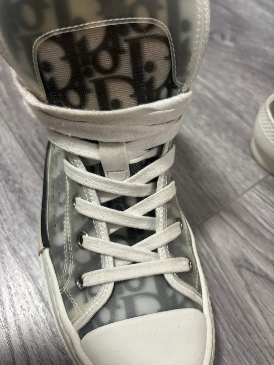 Dior Oblique High-Top Sneaker - Size 37 image indicator(5)