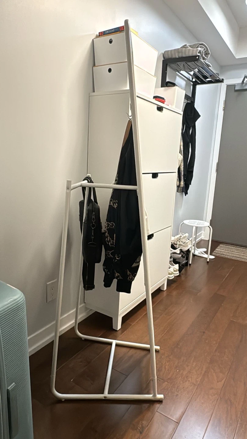 Ikea KNAPPER Standing Mirror - photo 3