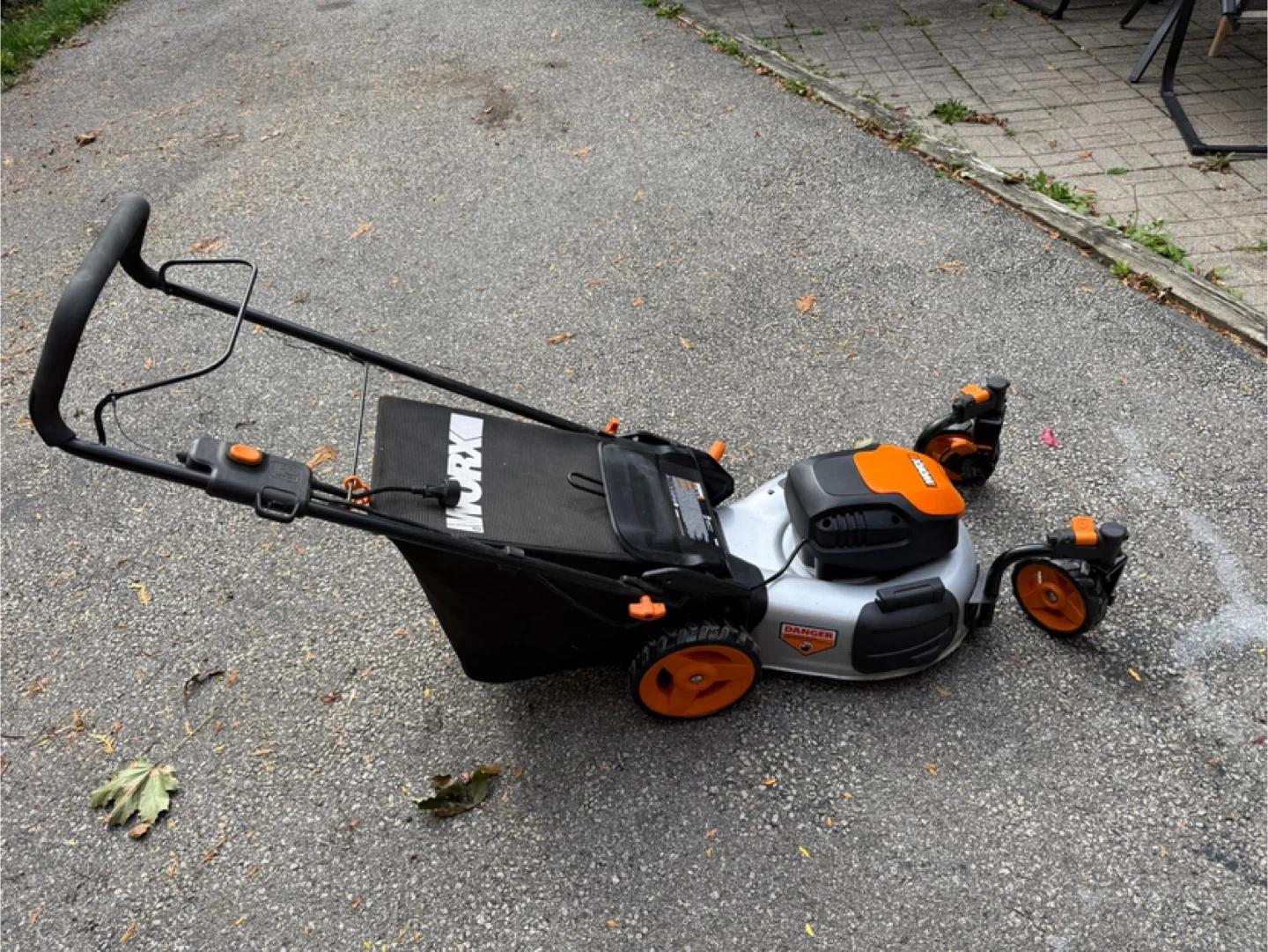 WORX 19" 13 Amp Electric Lawn Mower