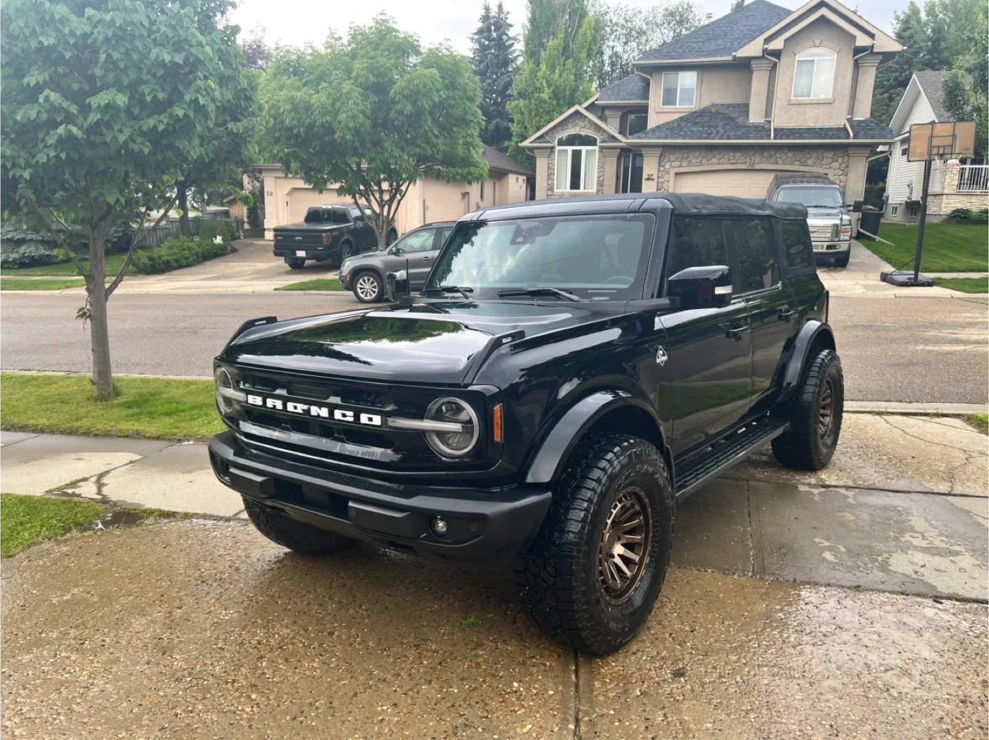 Ford Bronco - Outerbanks image indicator(4)