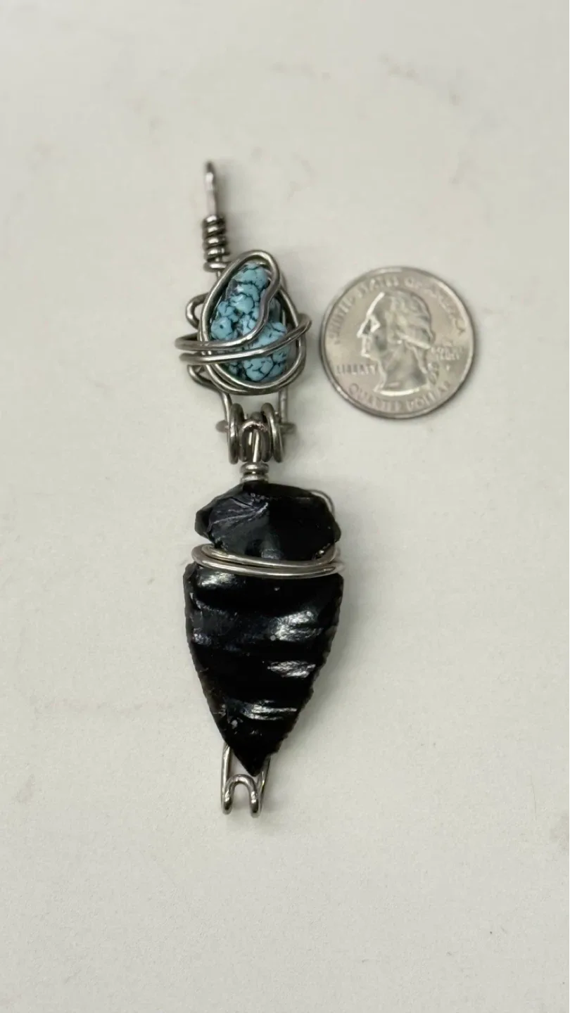 Handmade Turquoise & Obsidian Pendant image indicator(2)