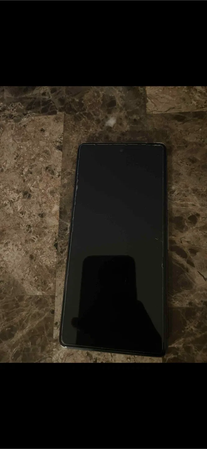 Google Pixel 7a - Black image indicator(2)