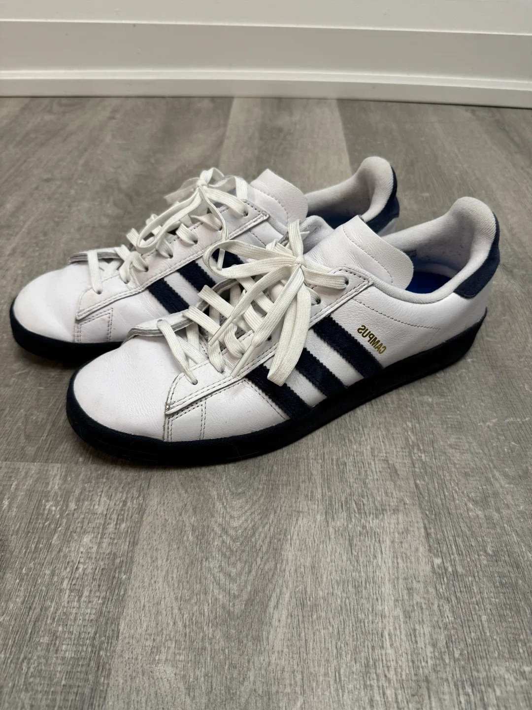 Adidas Campus White & Navy Sneakers thumbnail