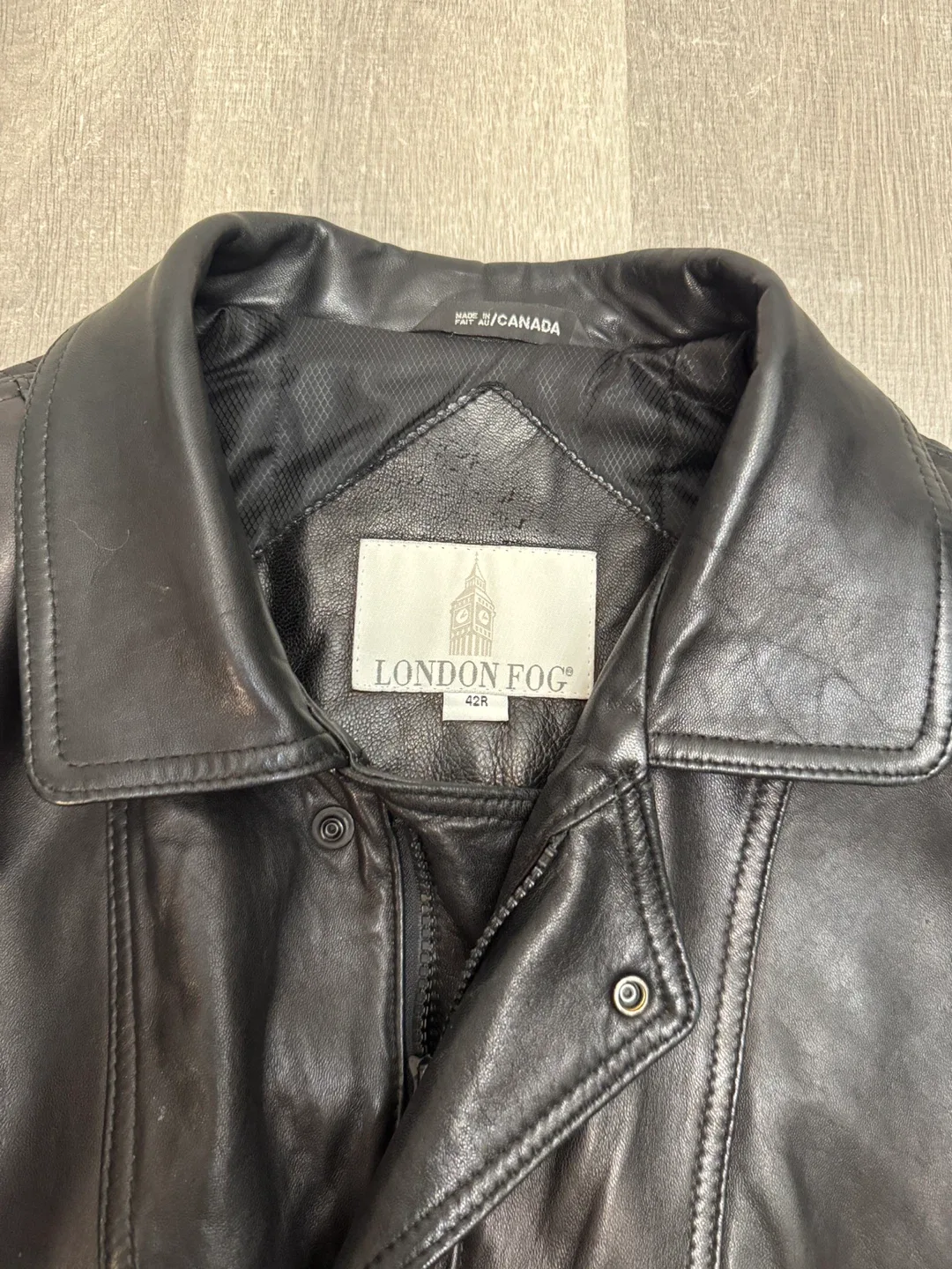 London Fog Black Leather Jacket Size 42R image indicator(4)