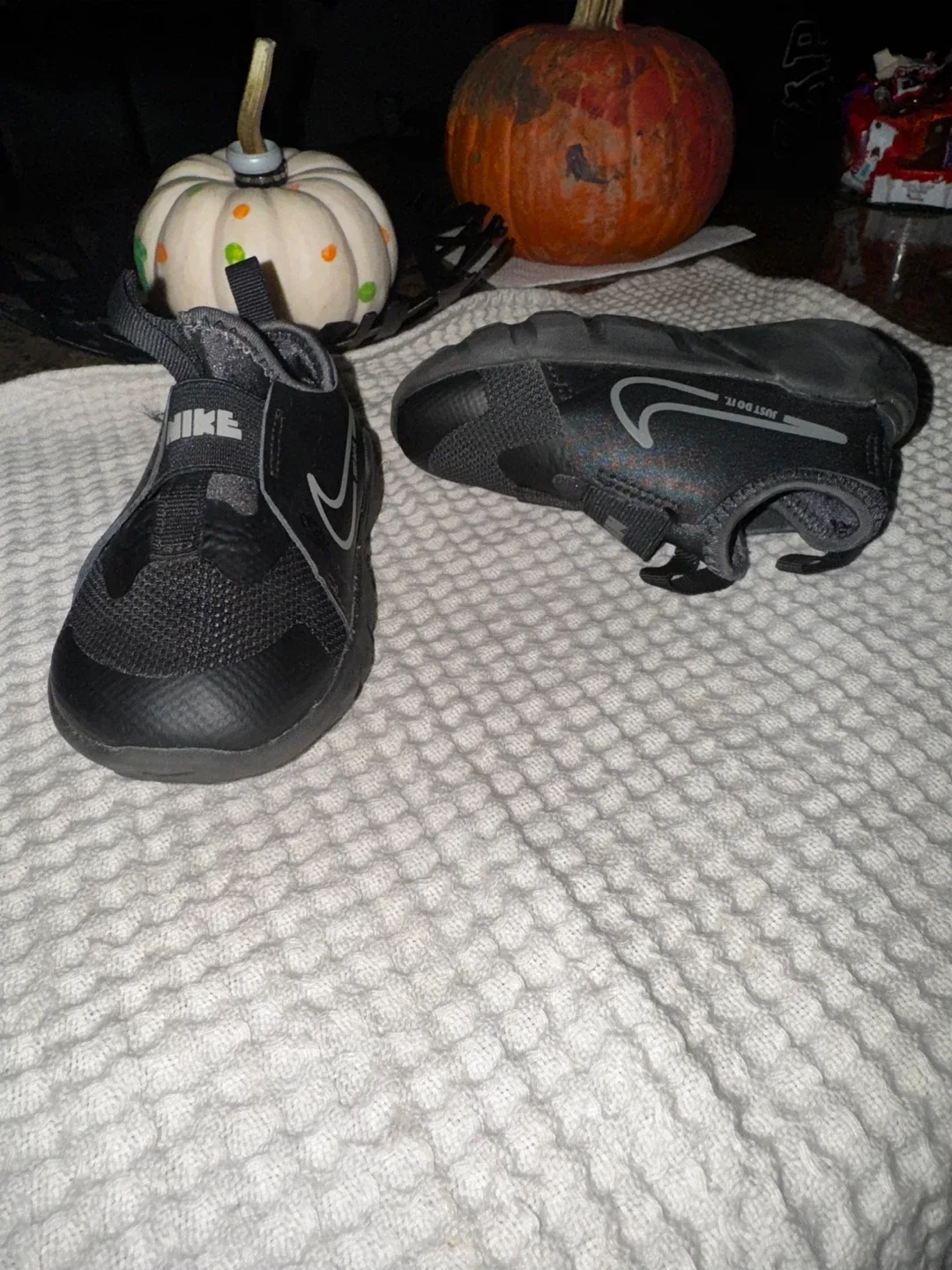 Nike Toddler Shoes - 7 image indicator(4)