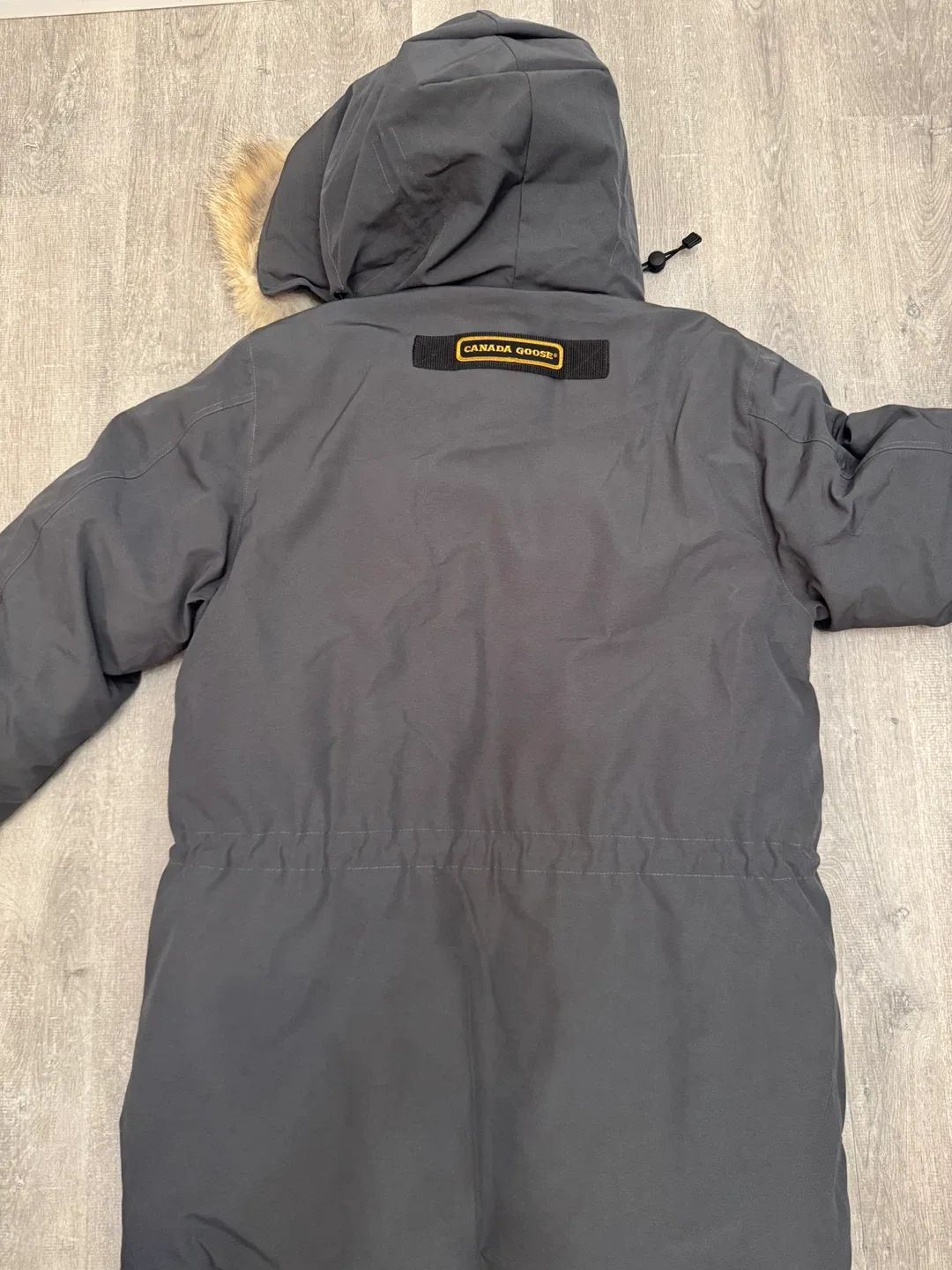 Canada Goose Parka XL image indicator(2)